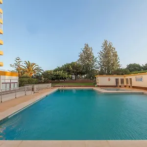  Apartamento De 80 M2 Com 2